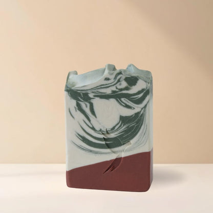 Jabón Artesanal Navideño | Palo Santo & Balsámico