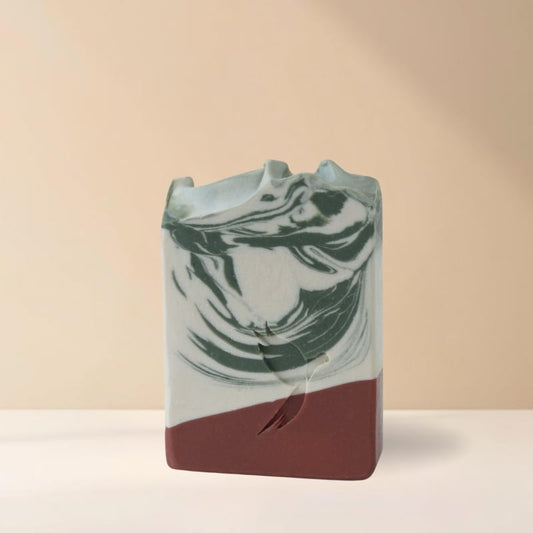 Jabón Artesanal Navideño | Palo Santo & Balsámico