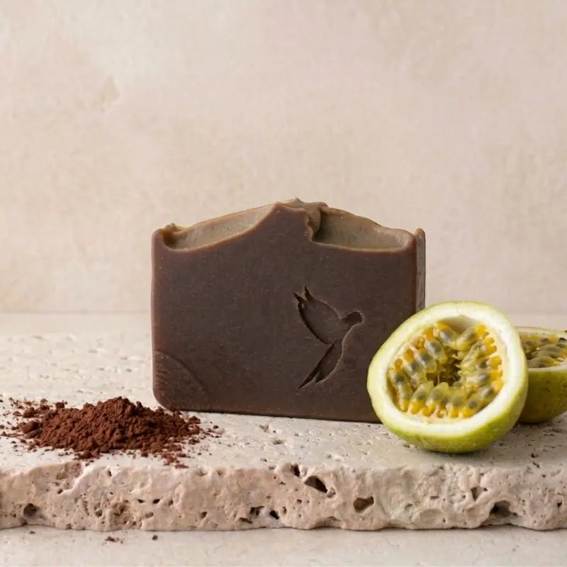 Jabón Artesanal de Cacao & Maracuyá: Nutrición Intensa y Antioxidante