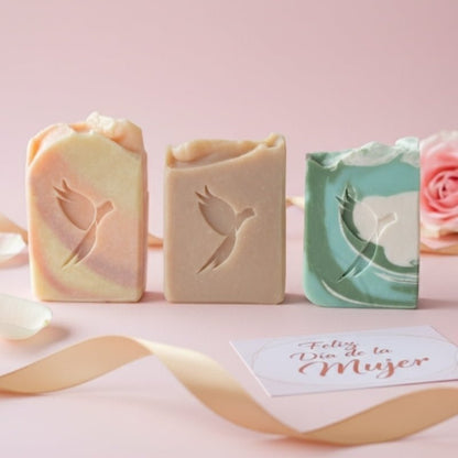 Kit 3 Jabones Artesanales | Detalles corporativos día de la mujer - Ara Jabones